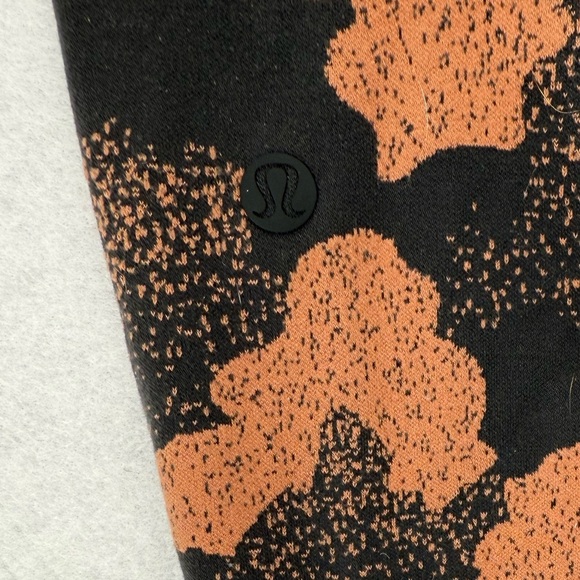 Lululemon Ready to Rulu‎ Jogger 29"
Heritage Speckle Camo Jacquard Graphite 2 - Picture 11 of 15